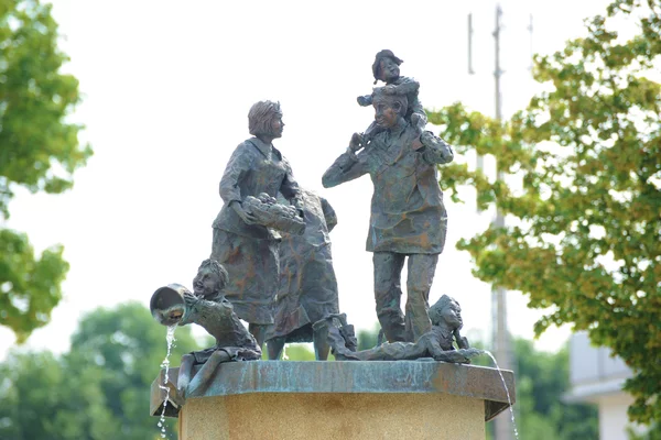 Brunnen Reidinger am Bahnhofplatz